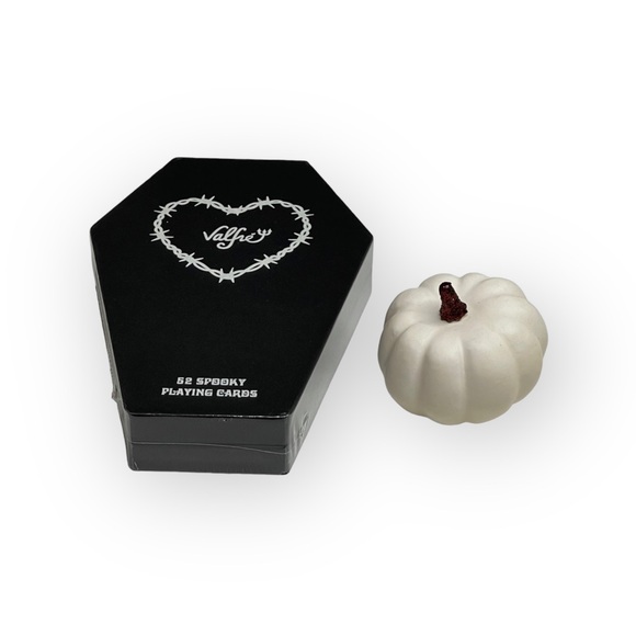 Deadstock: new Valfre 🂱 Spooky Playing Cards 🂱 Ltd Ed Halloween 🂱 Coffin Box - Picture 14 of 17